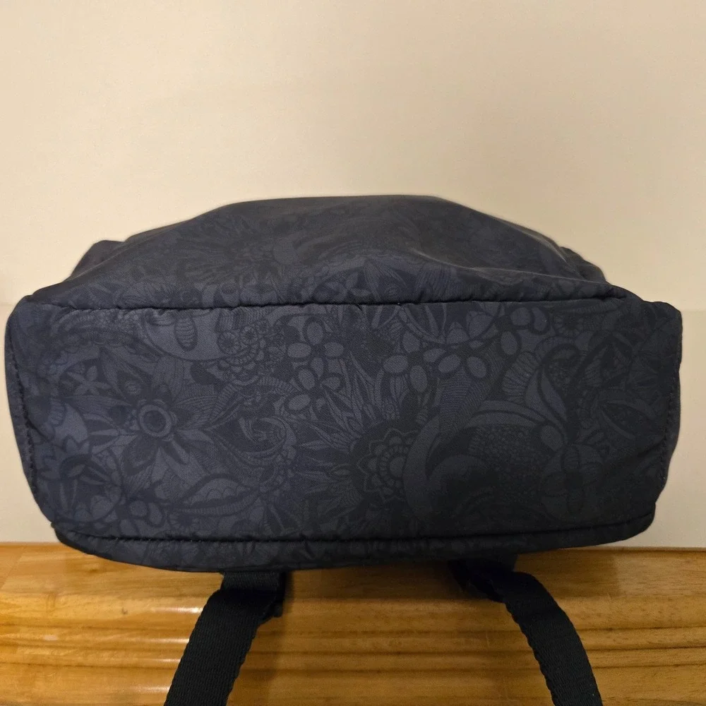 Sakroots Larchmont Divided Eco-Twill Backpack Navy Blue Floral Paisley NEW